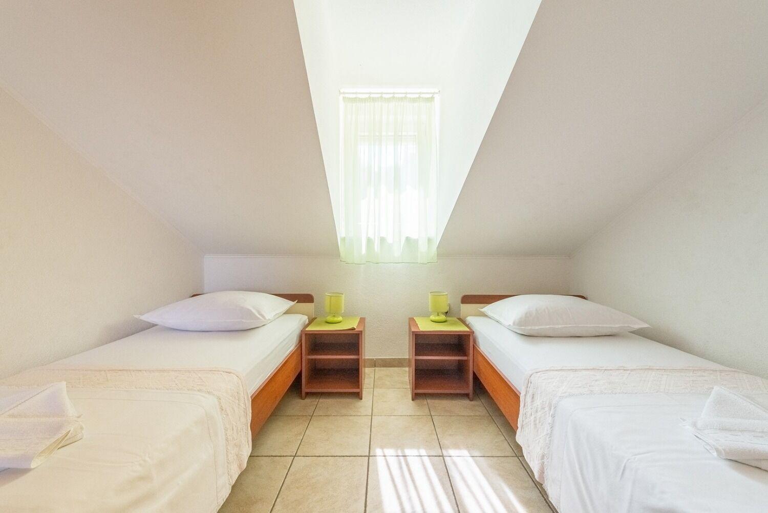 Apartment Bubi Trogir Exteriör bild